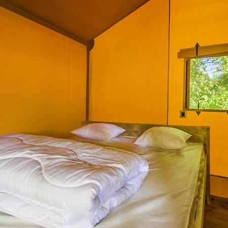 Camping Saint Michel Courtils ภายนอก รูปภาพ