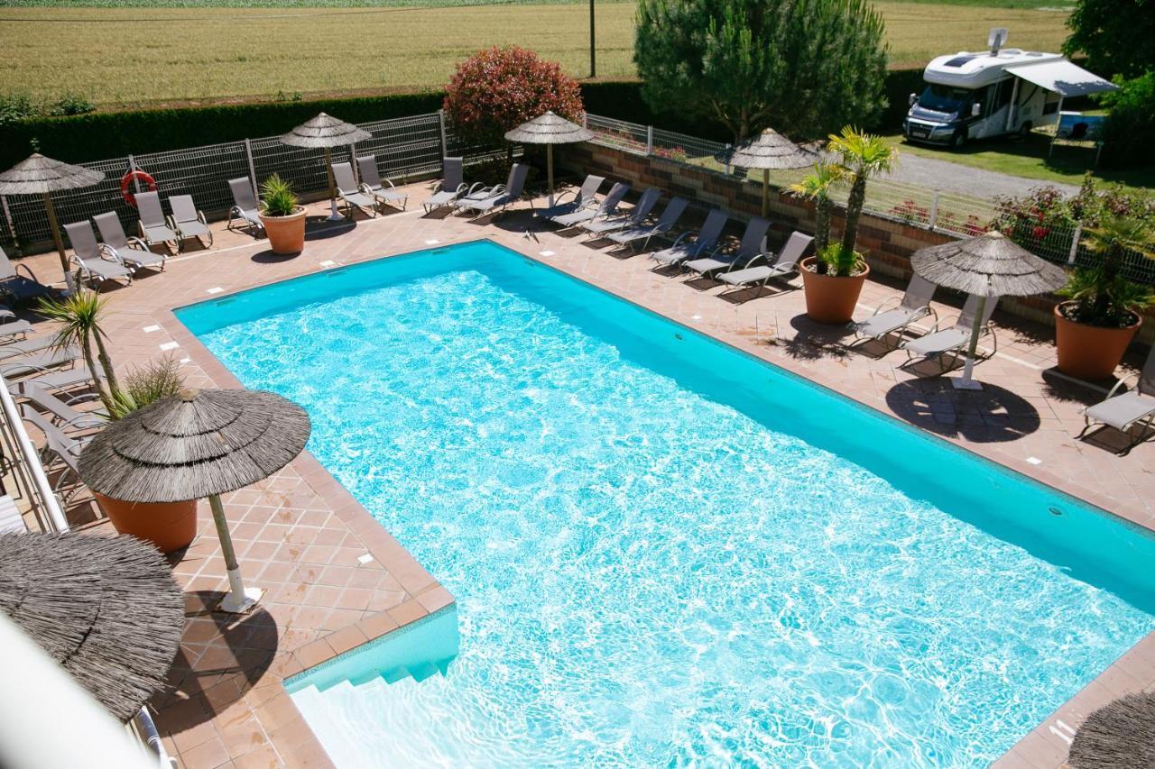 Camping Saint Michel Courtils ภายนอก รูปภาพ